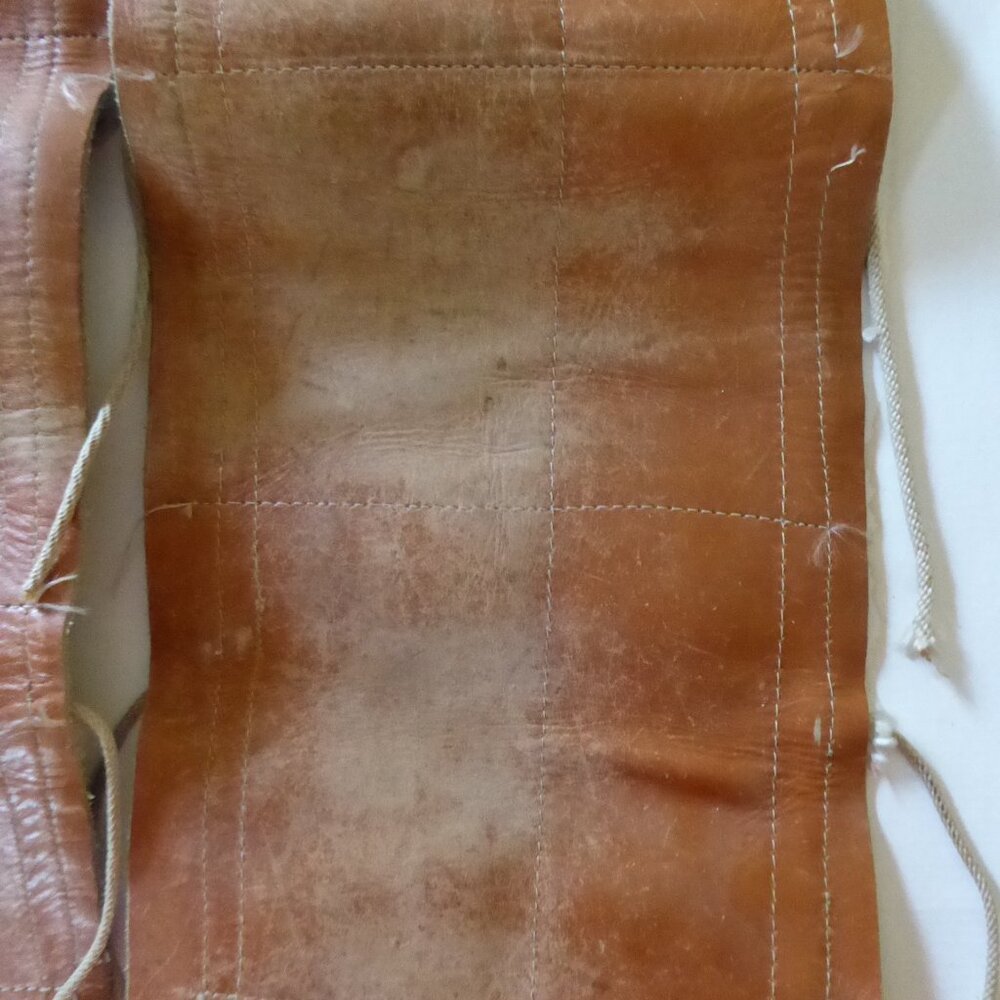 VINTAGE LEATHER CANVAS HAY CARTING WORKING COWBOY FARMER CHAPS (PRE-OWNED) - Picture 5 of 15